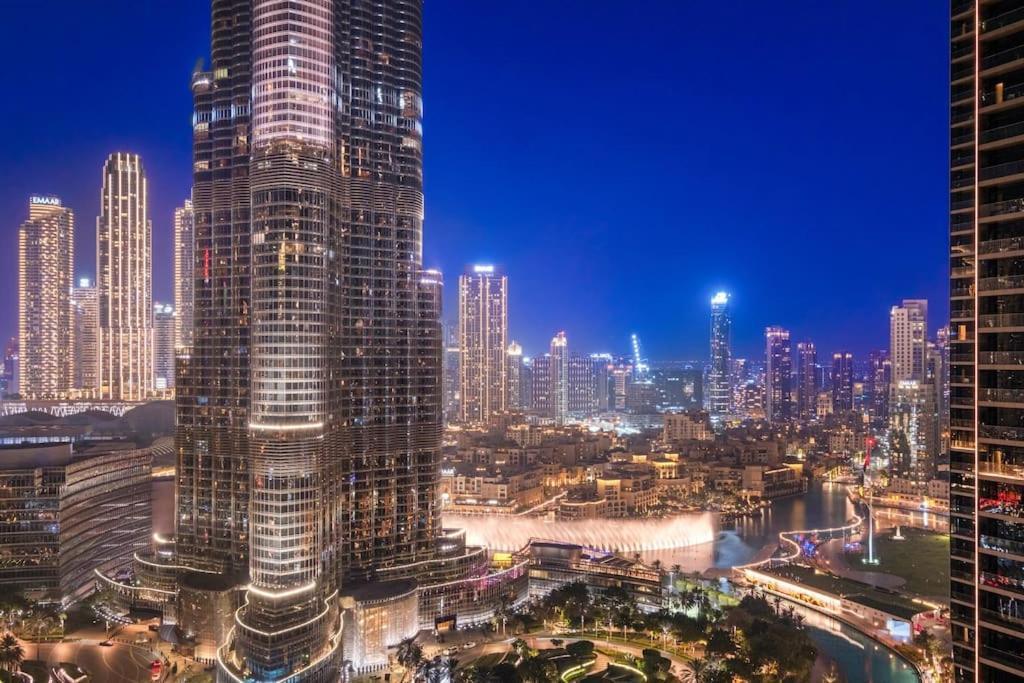 First Class 1br Burj Khalifa & Fountain Views Dubai