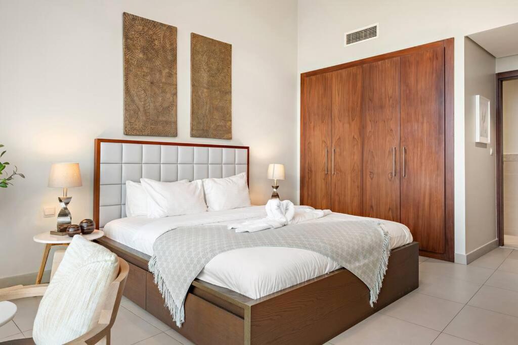 First Class 1br Burj Khalifa & Fountain Views Apartment *