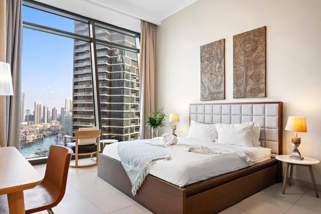 First Class 1br Burj Khalifa & Fountain Views