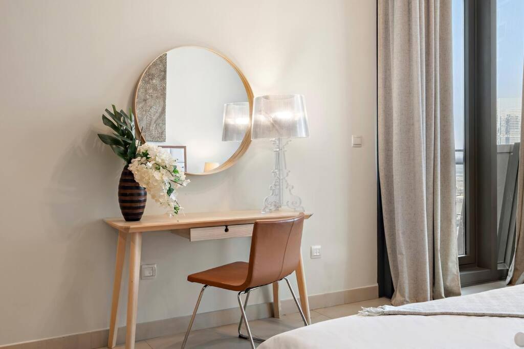 Apartment First Class 1br Burj Khalifa & Fountain Views Dubai